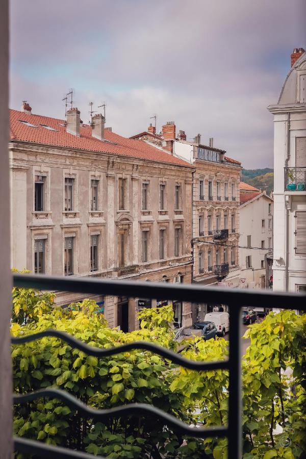 Grand Hotel De La Poste - Lyon Sud - Vienne Buitenkant foto