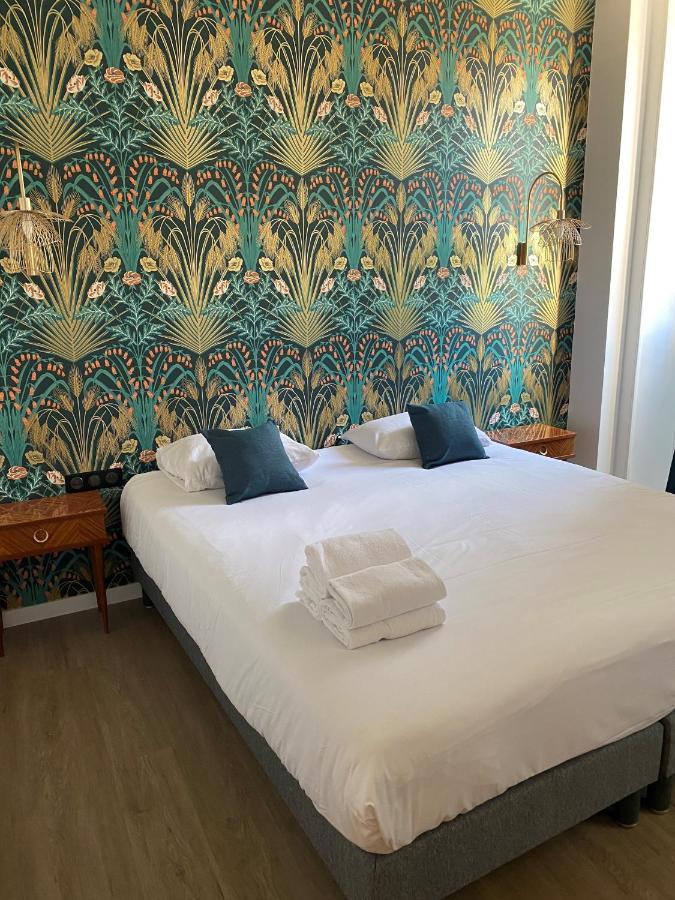 Grand Hotel De La Poste - Lyon Sud - Vienne Buitenkant foto